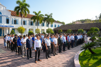 Trường Đại học Nha Trang tổ chức chào cờ, gặp mặt đầu xuân Bính Ngọ 2026