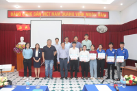 06 sinh viên Trường ĐH Nha Trang nhận học bổng từ Công ty CP Gallant Ocean Việt Nam