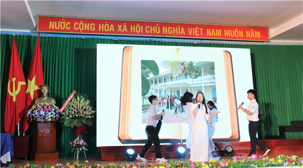 Chung kết cuộc thi Olympic tiếng Anh dành cho học sinh THPT tỉnh Khánh Hòa năm 2022