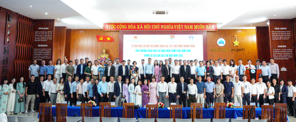 Khai mạc vòng Chung khảo Giải thưởng KHCN dành cho sinh viên các cơ sở giáo dục đại học năm 2025