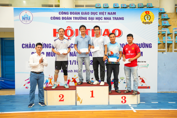 Bế mạc Hội thao NTU 2025: Khép lại mùa giải sôi động, lan tỏa tinh thần đoàn kết