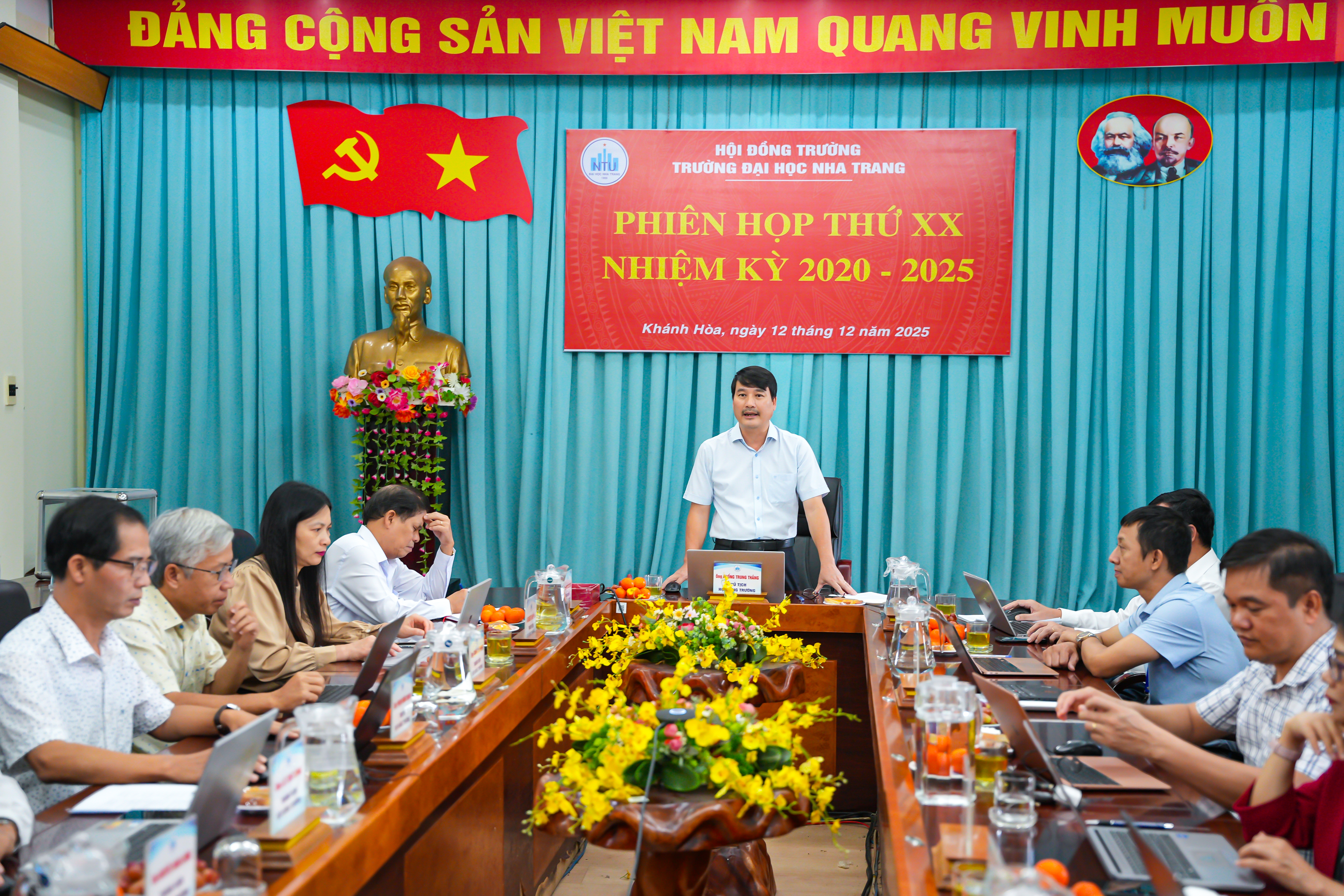 Hội đồng trường Trường Đại học Nha Trang tổ chức Phiên họp thứ XX, nhiệm kỳ 2020–2025