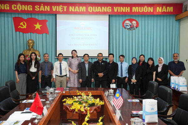 Trường Đại học Nha Trang tiếp đoàn công tác Văn phòng Giáo dục – Tổng Lãnh sự quán Malaysia tại TP.HCM, mở rộng hợp tác giáo dục Việt Nam – Malaysia