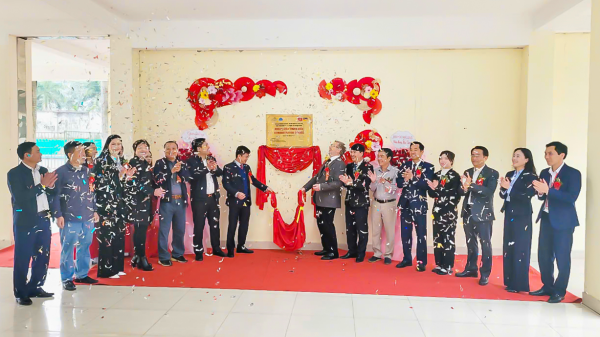 Trường Đại học Nha Trang tham dự khai trương không gian trình diễn công nghệ tái chế và ký kết hợp tác với các doanh nghiệp tại Hạ Long