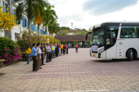 Trường Đại học Nha Trang tổ chức Lễ xuất hành "Chuyến xe Xuân yêu thương" năm 2026