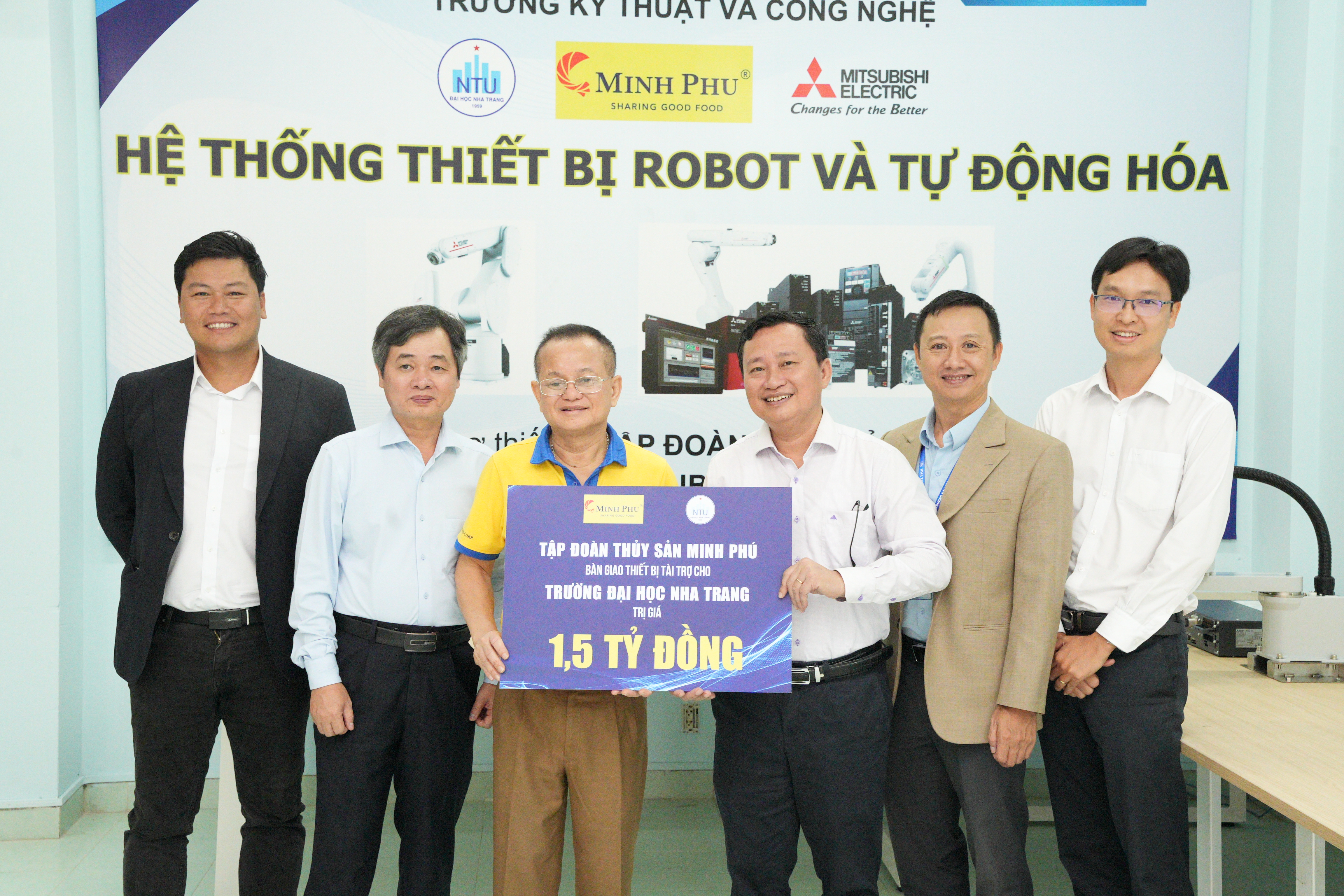 Trường Đại học Nha Trang hưởng ứng Ngày Khoa học, Công nghệ và Đổi mới sáng tạo Việt Nam 18/5