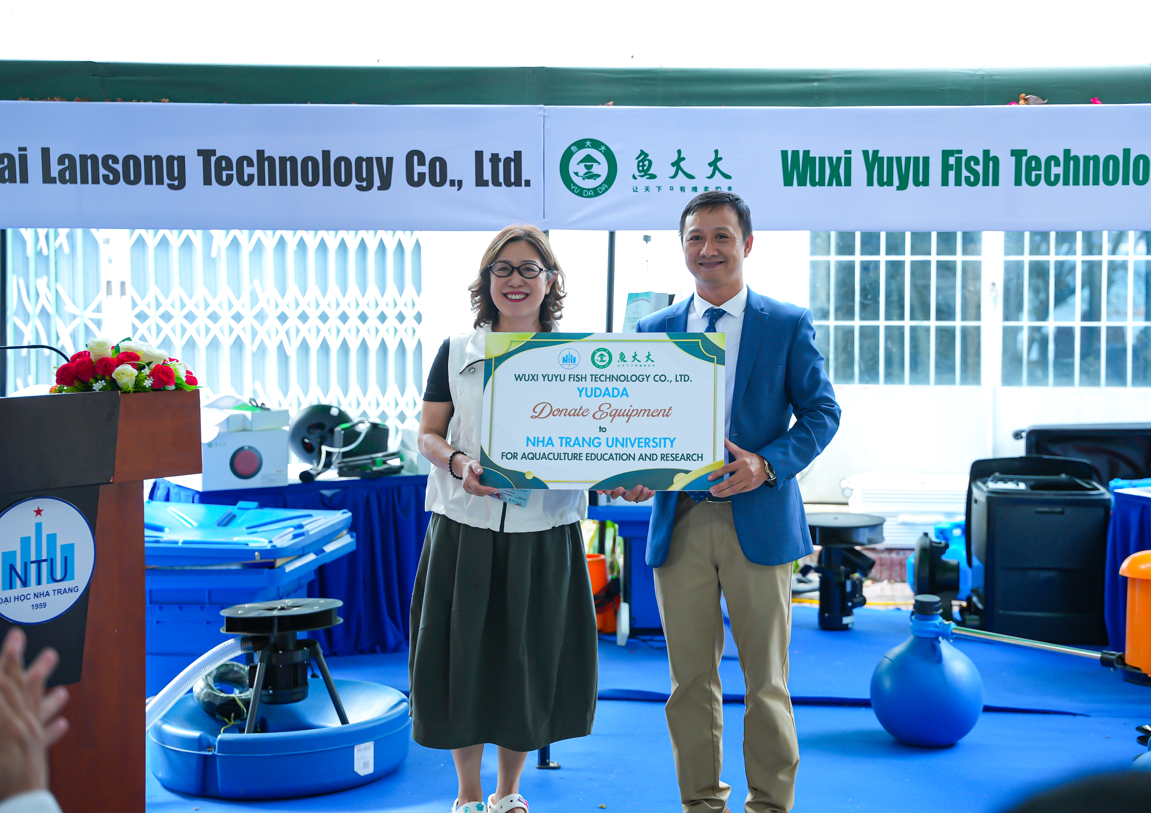 Trường Đại học Nha Trang tiếp nhận tài trợ thiết bị từ Công ty Yudada, tăng cường điều kiện đào tạo và nghiên cứu thủy sản