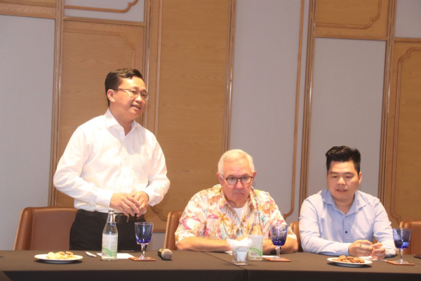 Ký kết hợp tác với Khu nghỉ dưỡng Mövenpick Cam Ranh
