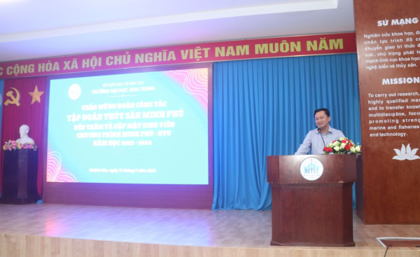 Đại diện Tập đoàn thủy sản Minh Phú gặp gỡ sinh viên đang theo học chương trình đào tạo Minh Phú – NTU
