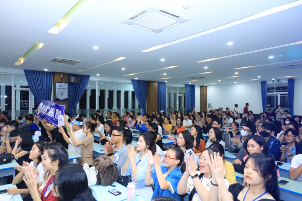 Sinh viên Trường ĐH Nha Trang đạt giải cao nhất tại Chung kết cuộc thi hùng biện tiếng Trung tỉnh Khánh Hòa năm 2023