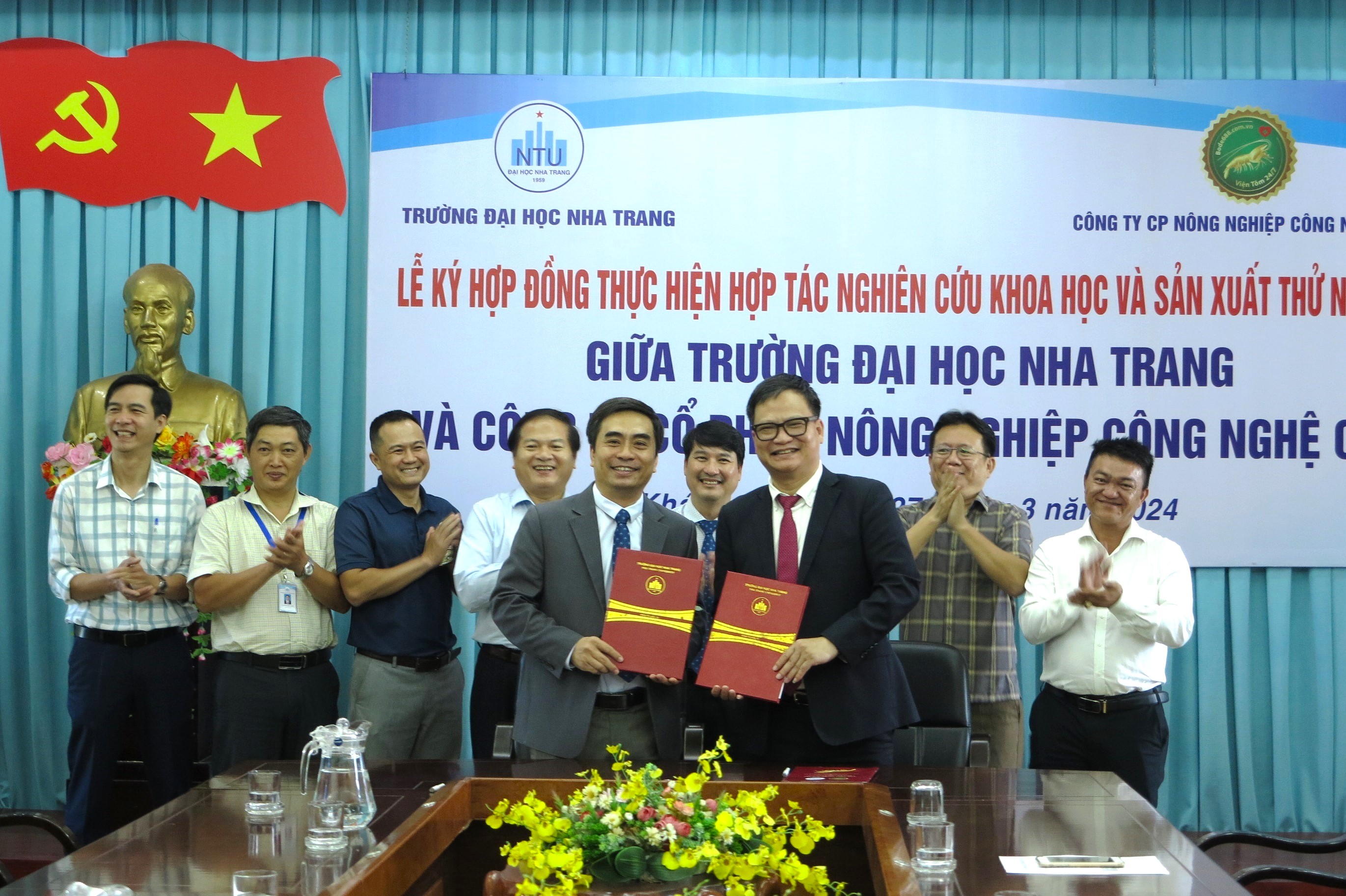 Trường ĐH Nha Trang ký kết hợp đồng hợp tác nghiên cứu khoa học và sản xuất thử nghiệm với Công ty CP Nông nghiệp công nghệ cao