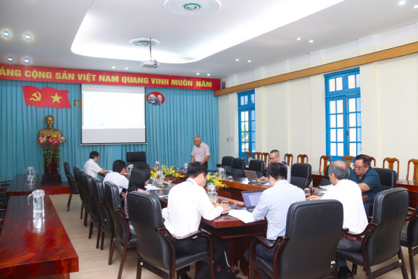 Phiên họp thứ nhất Hội đồng Giáo sư cơ sở Trường ĐH Nha Trang năm 2024