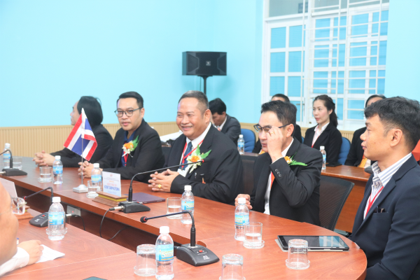 Trường Đại học Nha Trang ký kết thỏa thuận hợp tác với Trường Đại học Công nghệ Rajamangala, Thái Lan