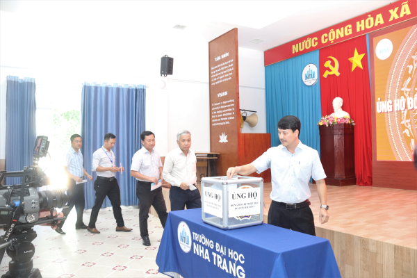 Trường Đại học Nha Trang tổ chức Lễ phát động ủng hộ đồng bào bị thiệt hại do cơn bão số 3