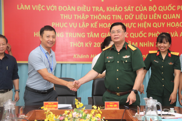 Trường Đại học Nha Trang đón tiếp Đoàn khảo sát Bộ Quốc phòng về Quy hoạch Trung tâm Giáo dục Quốc phòng và An ninh