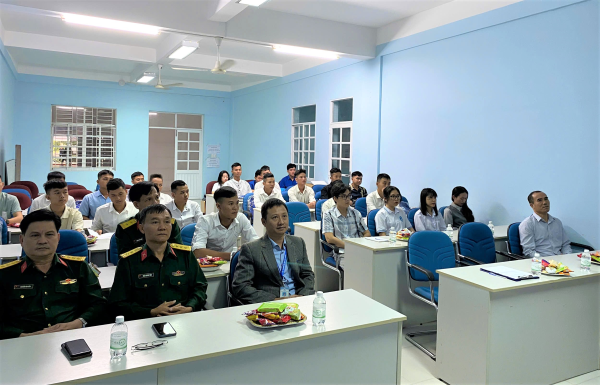 Trường Đại học Nha Trang tổ chức Lễ tiếp nhận và động viên sinh viên hoàn thành khóa đào tạo sĩ quan dự bị năm 2024